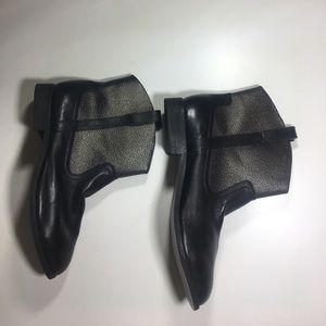 Size 11 modern preppy ankle boots from GH Bass